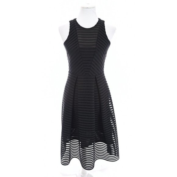 Belle Badgley Mischka Pleated Fit and Flare Black Crochet Mesh Stripe Dress Sz 2 - Picture 1 of 9